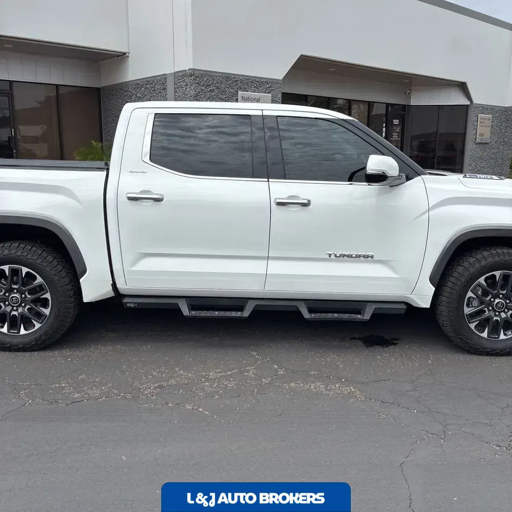 2023 Toyota Tundra Limited HV