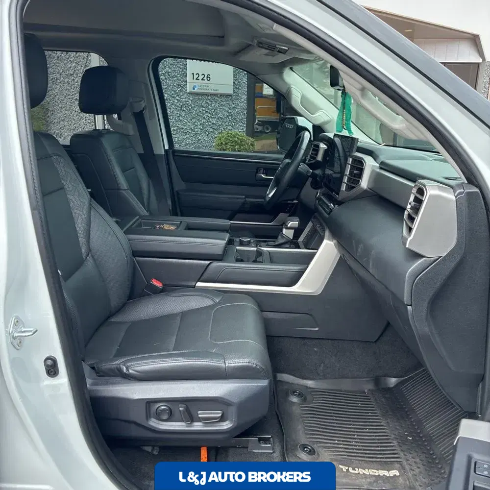 2023 Toyota Tundra Limited HV