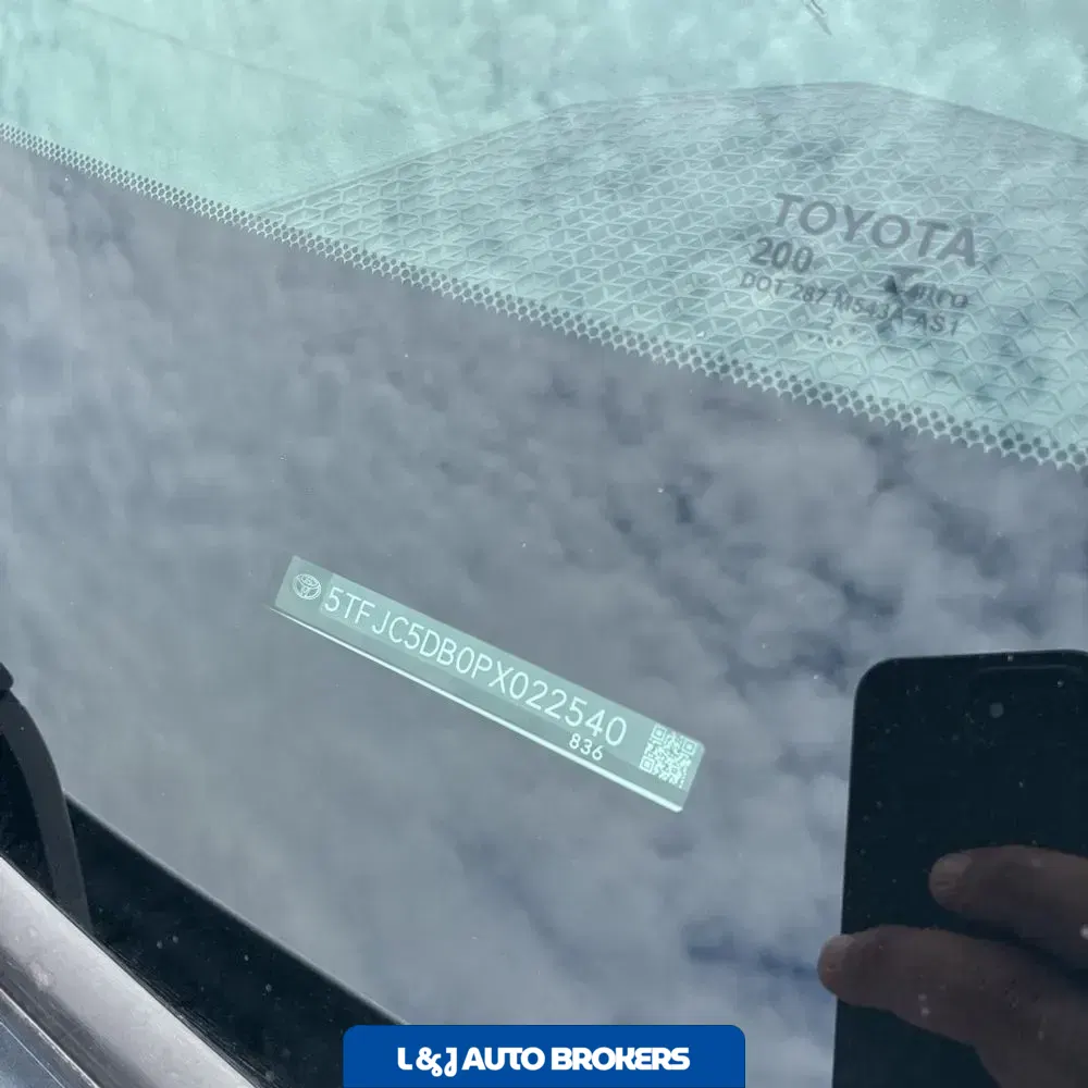 2023 Toyota Tundra Limited HV
