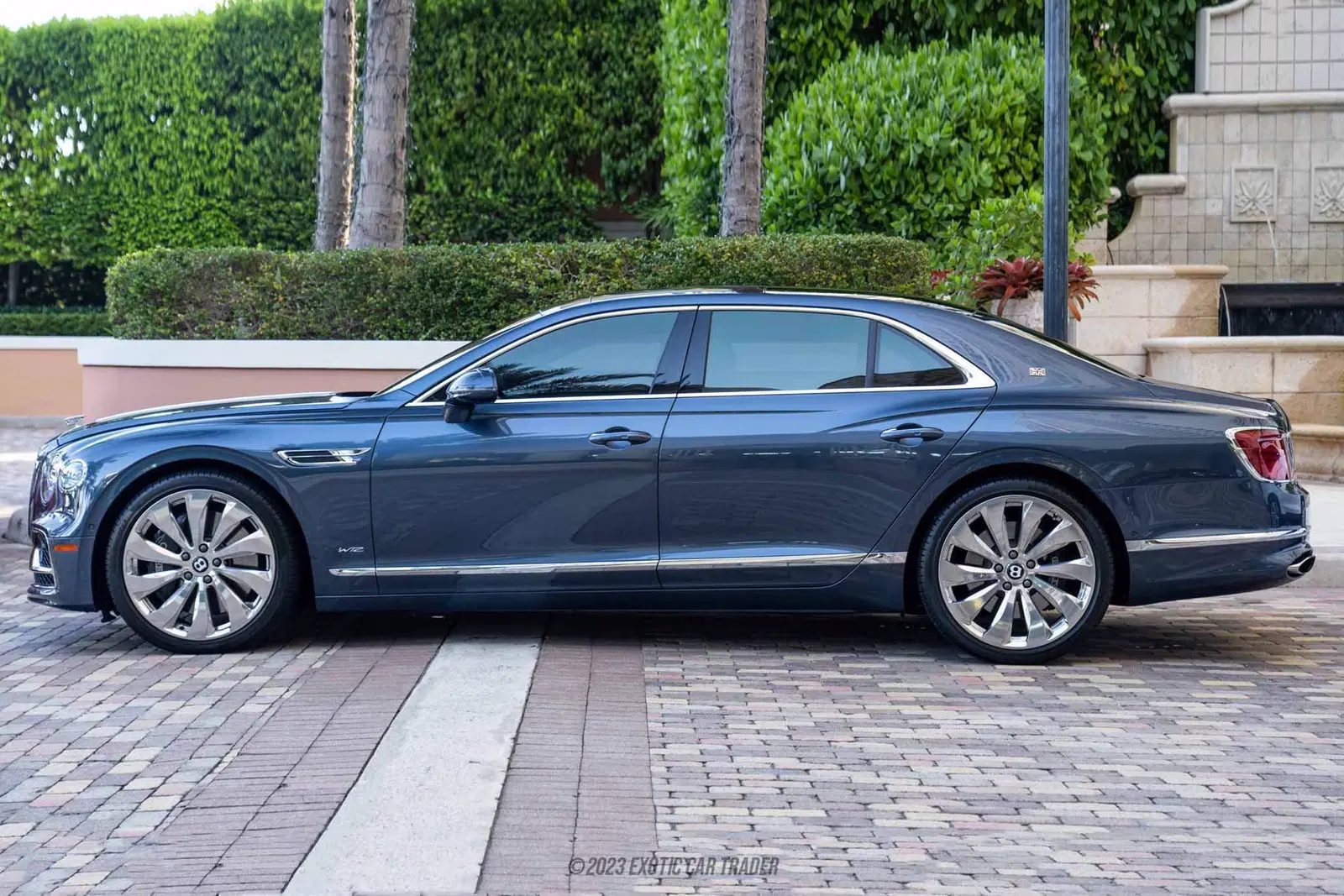 2020 Bentley Flying Spur W12 Sedan