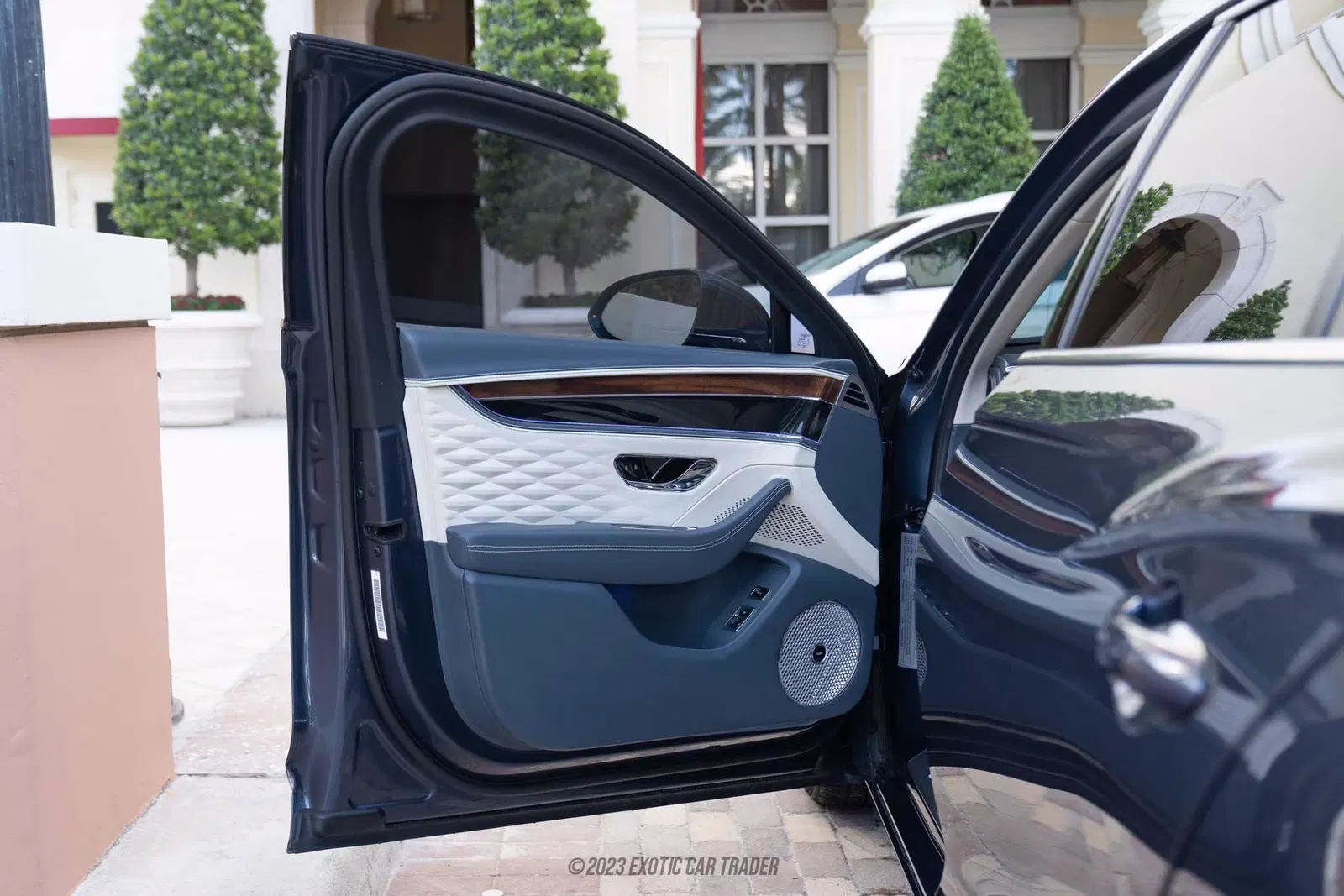 2020 Bentley Flying Spur W12 Sedan