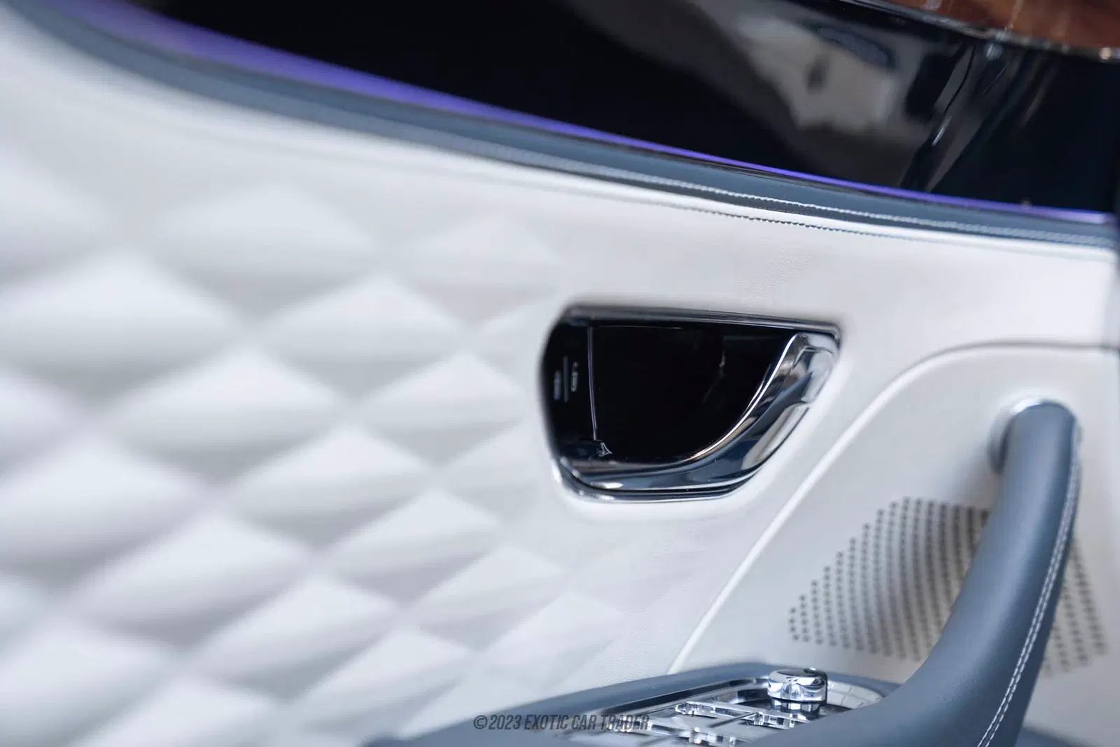 2020 Bentley Flying Spur W12 Sedan