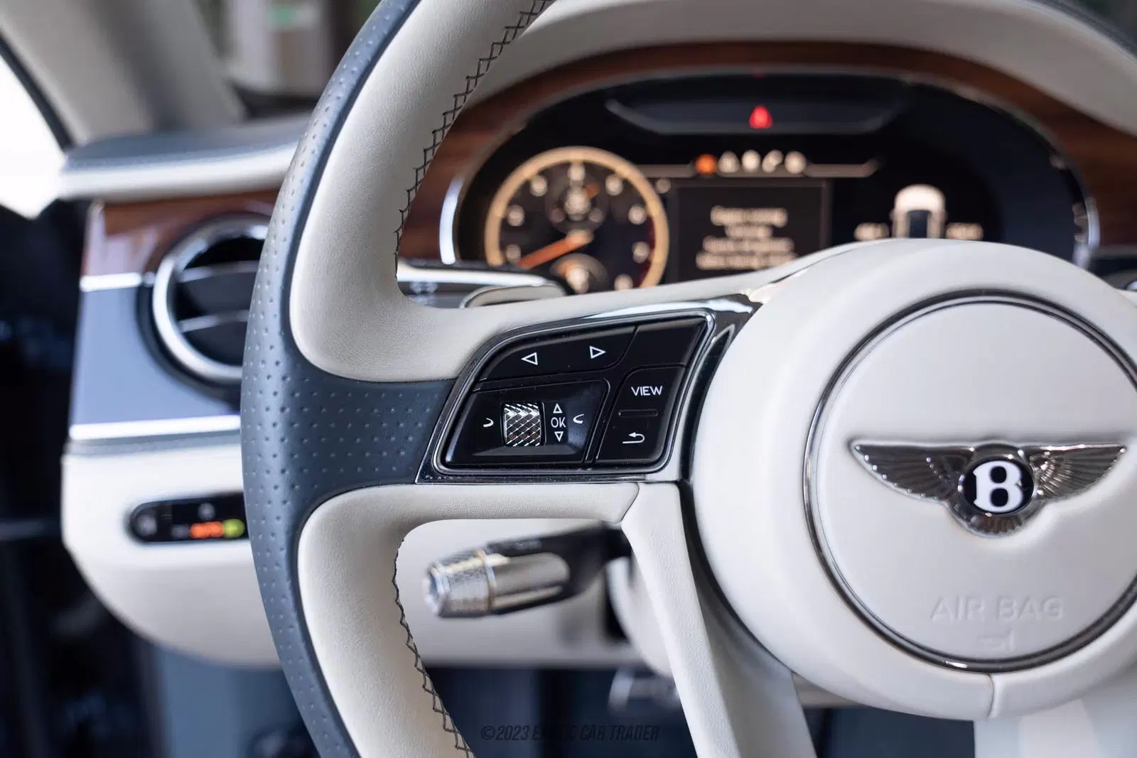 2020 Bentley Flying Spur W12 Sedan