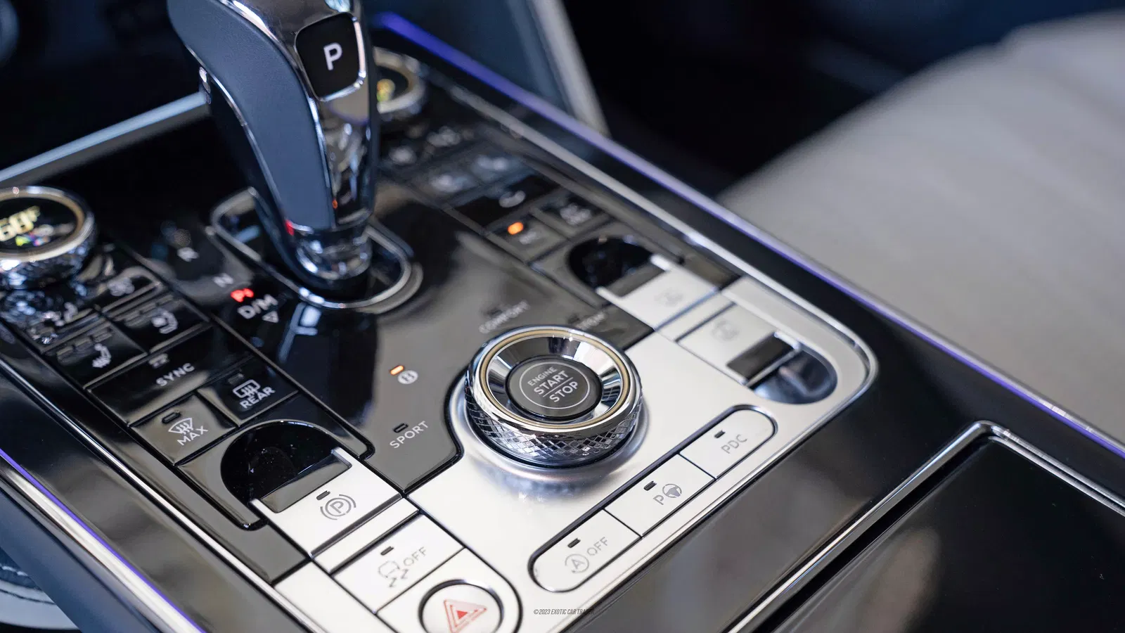 2020 Bentley Flying Spur W12 Sedan