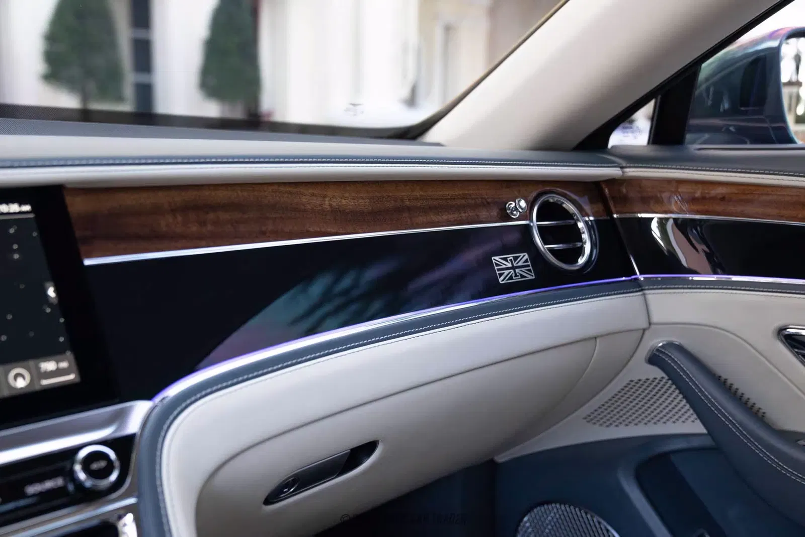 2020 Bentley Flying Spur W12 Sedan