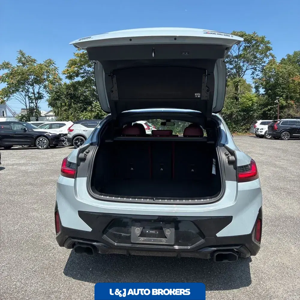 2024 BMW X4 M40i