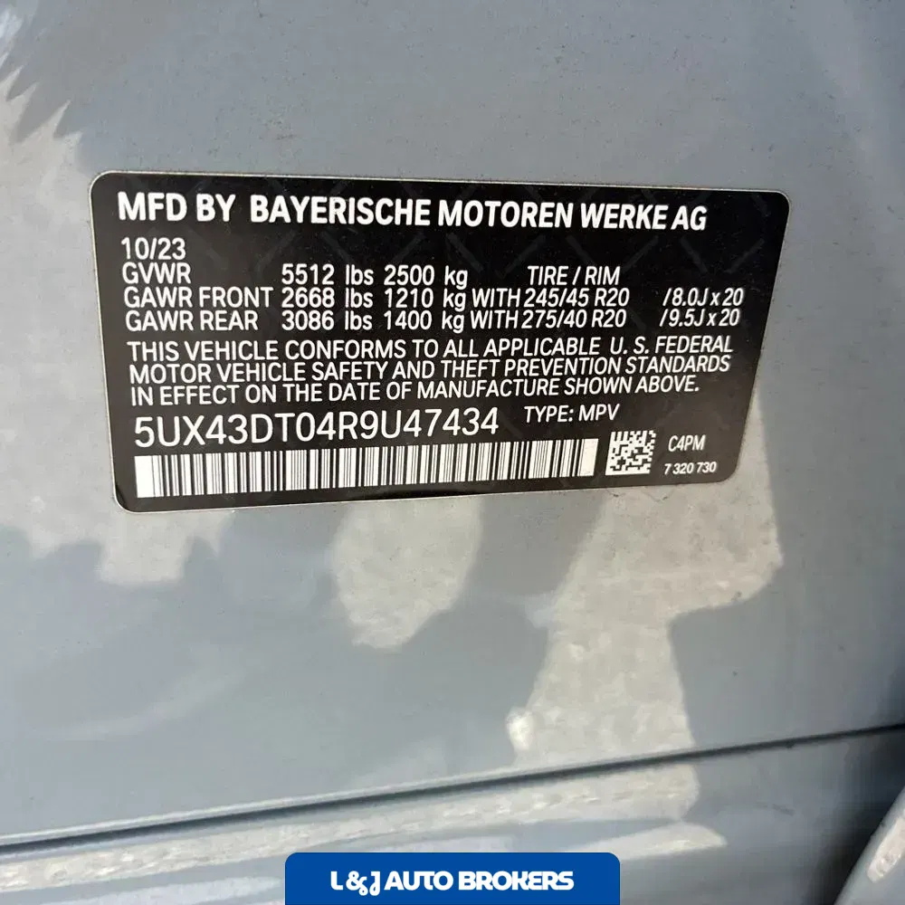 2024 BMW X4 M40i