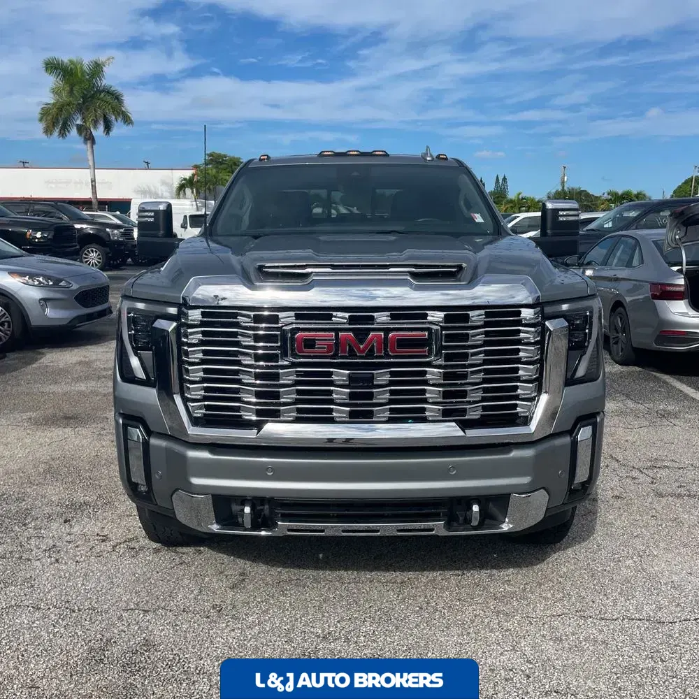 2024 GMC Sierra 2500HD Denali