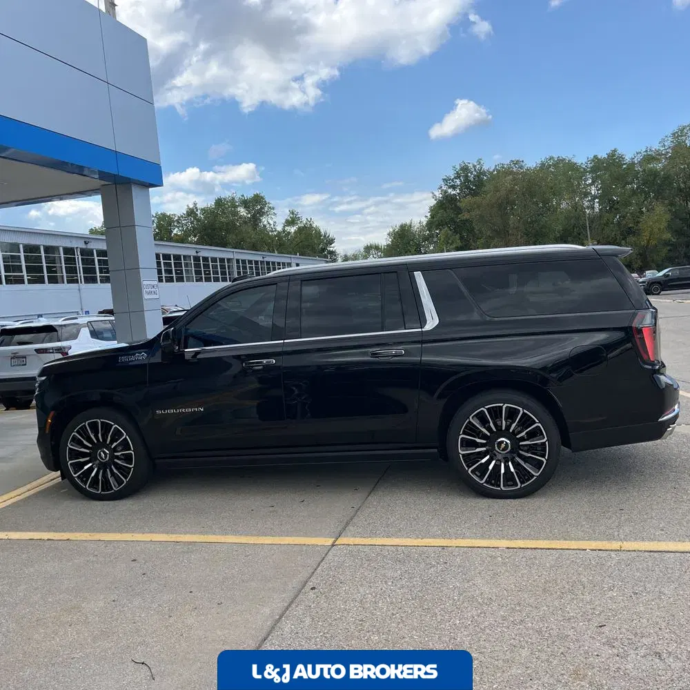 2025 Chevrolet Suburban High Country