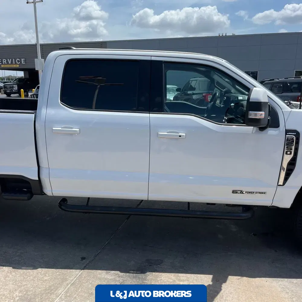 2023 Ford F-250 Super Duty Lariat