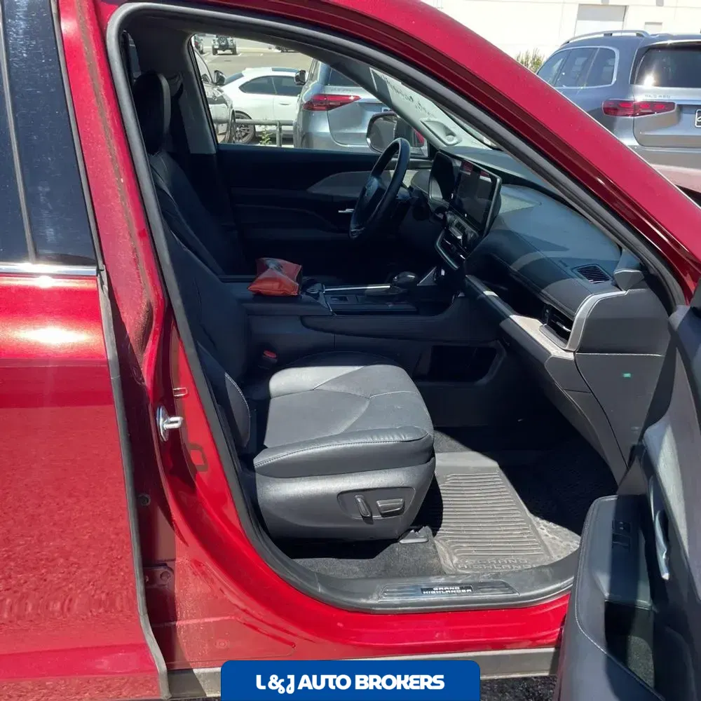 2024 Toyota Grand Highlander Platinum