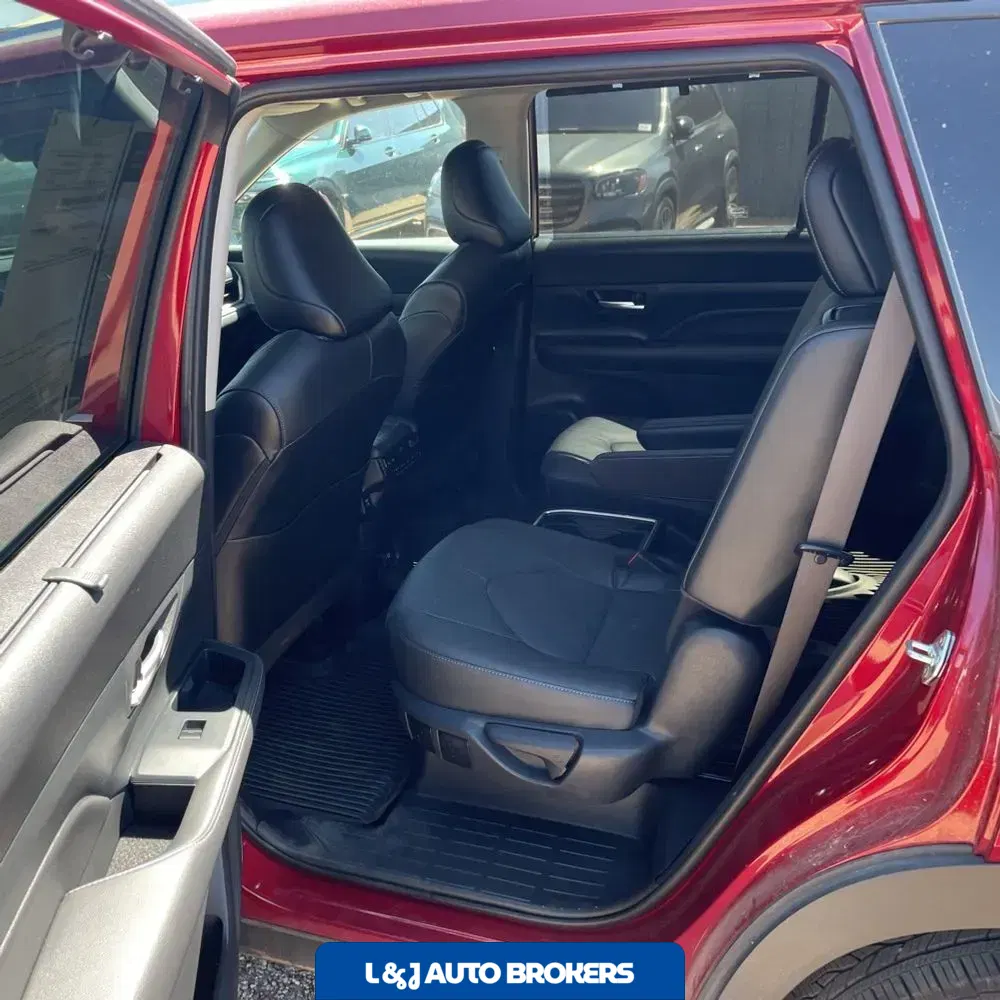 2024 Toyota Grand Highlander Platinum
