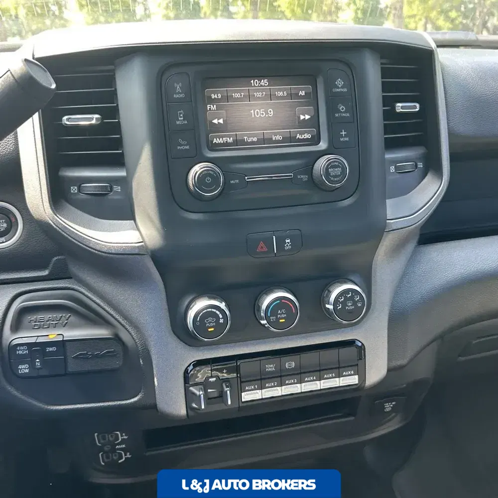 2024 Ram 3500 Cab/Chassis Tradesman