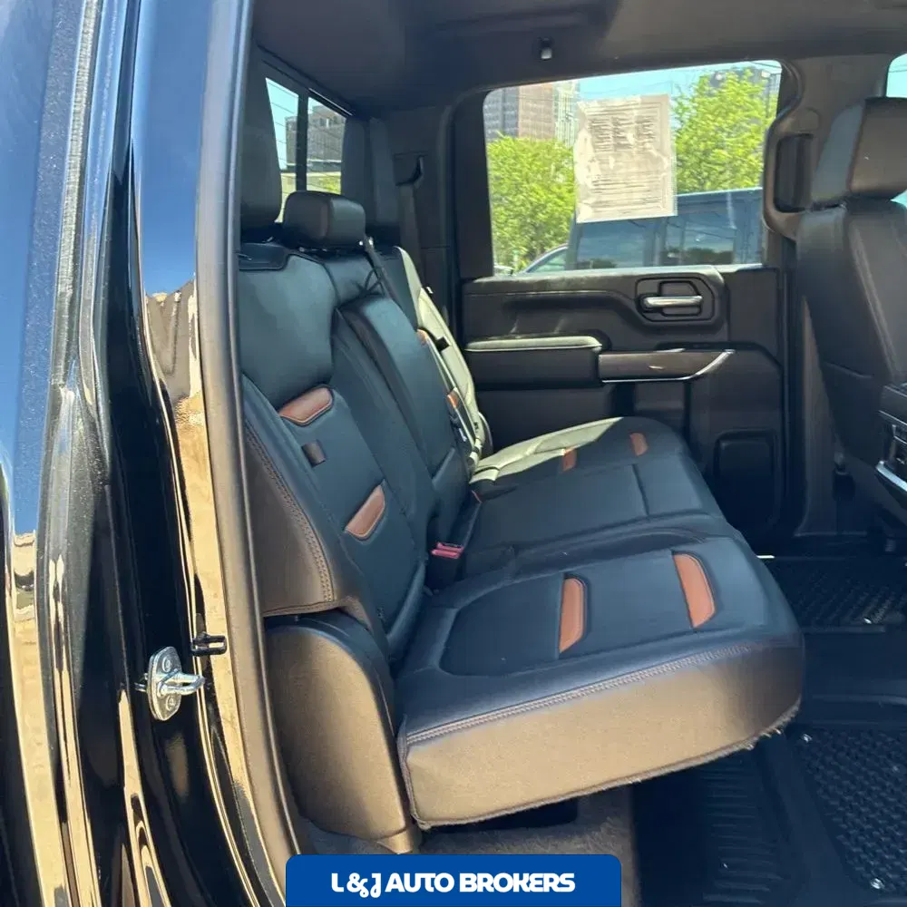 2022 GMC Sierra 2500 AT4