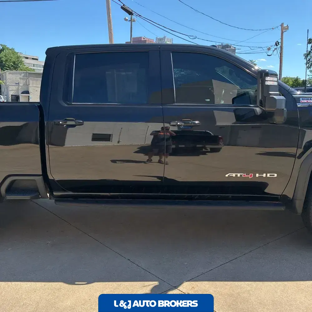 2022 GMC Sierra 2500 AT4