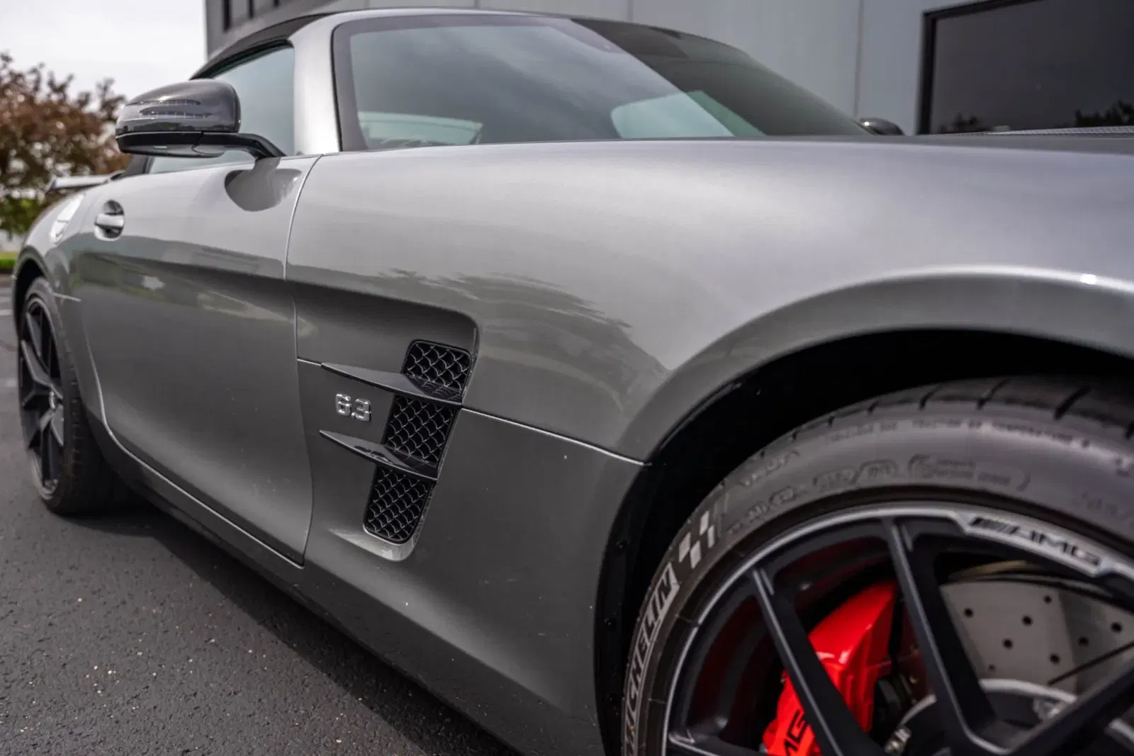 691-Mile 2015 Mercedes-Benz SLS AMG GT Roadster Final Edition