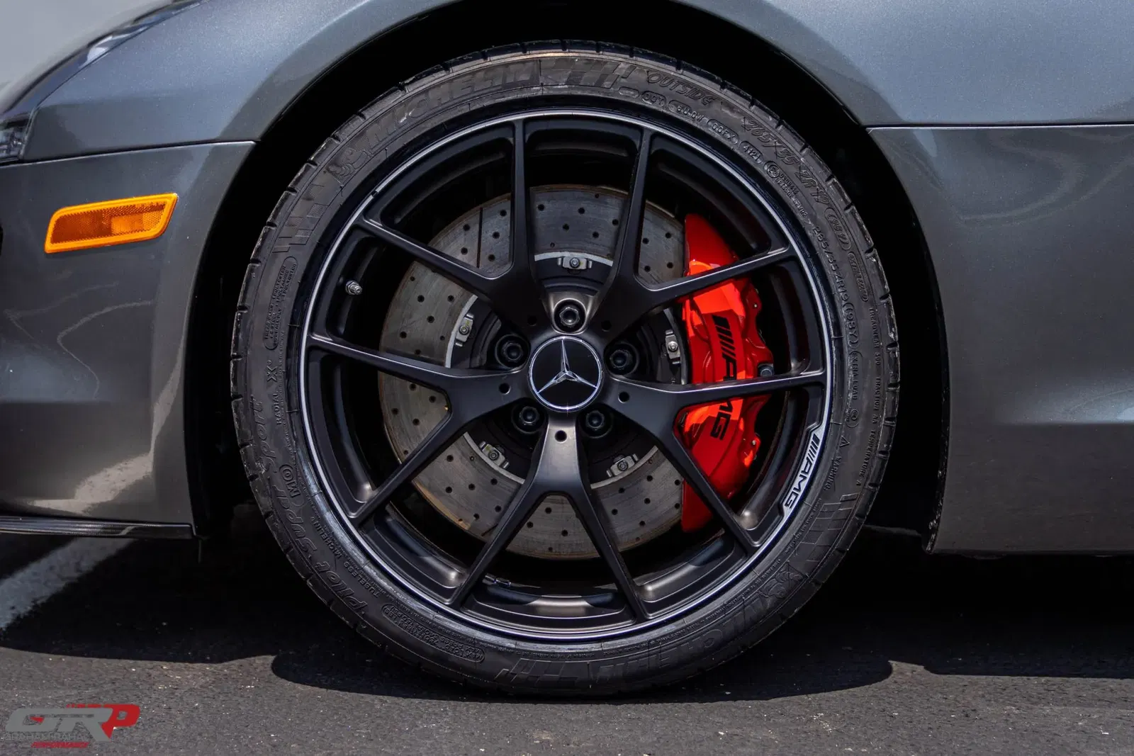 691-Mile 2015 Mercedes-Benz SLS AMG GT Roadster Final Edition