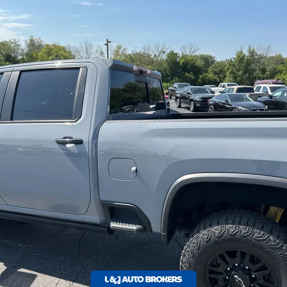 2024 Chevrolet Silverado 2500HD ZR2