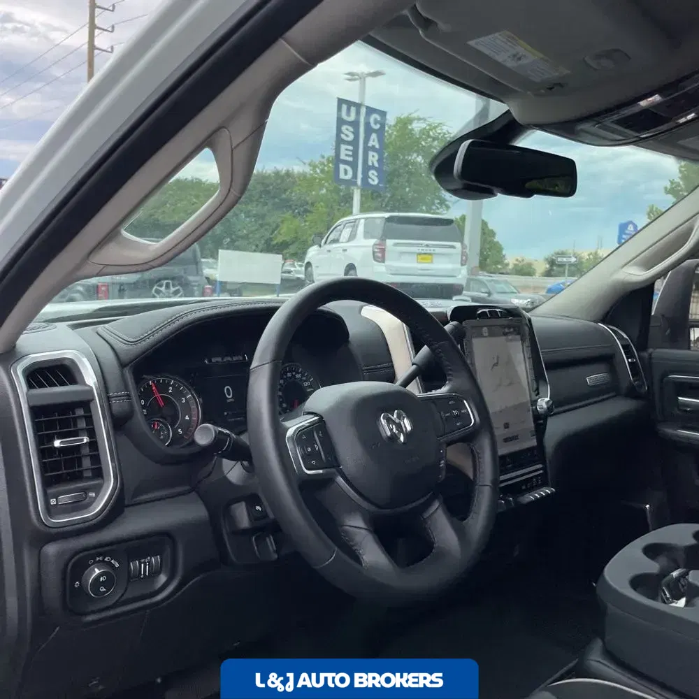 2024 Ram 3500 Laramie