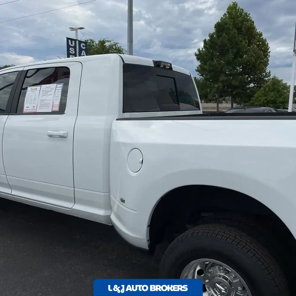 2024 Ram 3500 Laramie