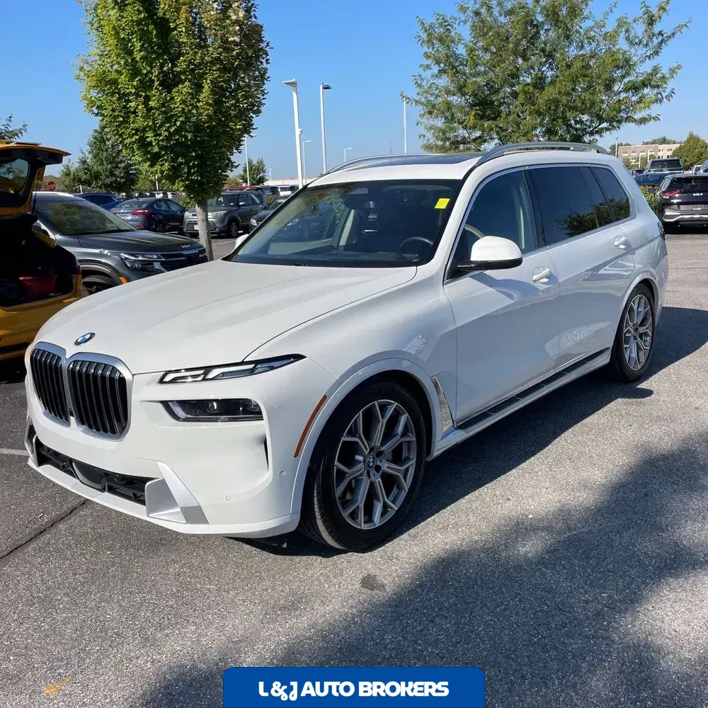 2025 BMW X7 XDrive40i