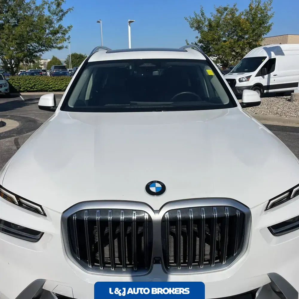 2025 BMW X7 XDrive40i