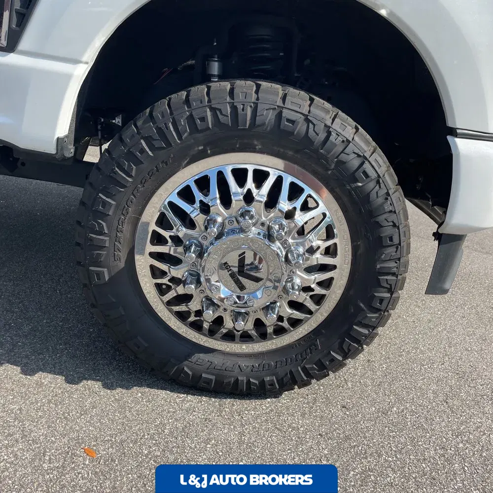 2024 Ford F-350 Super Duty Platinum