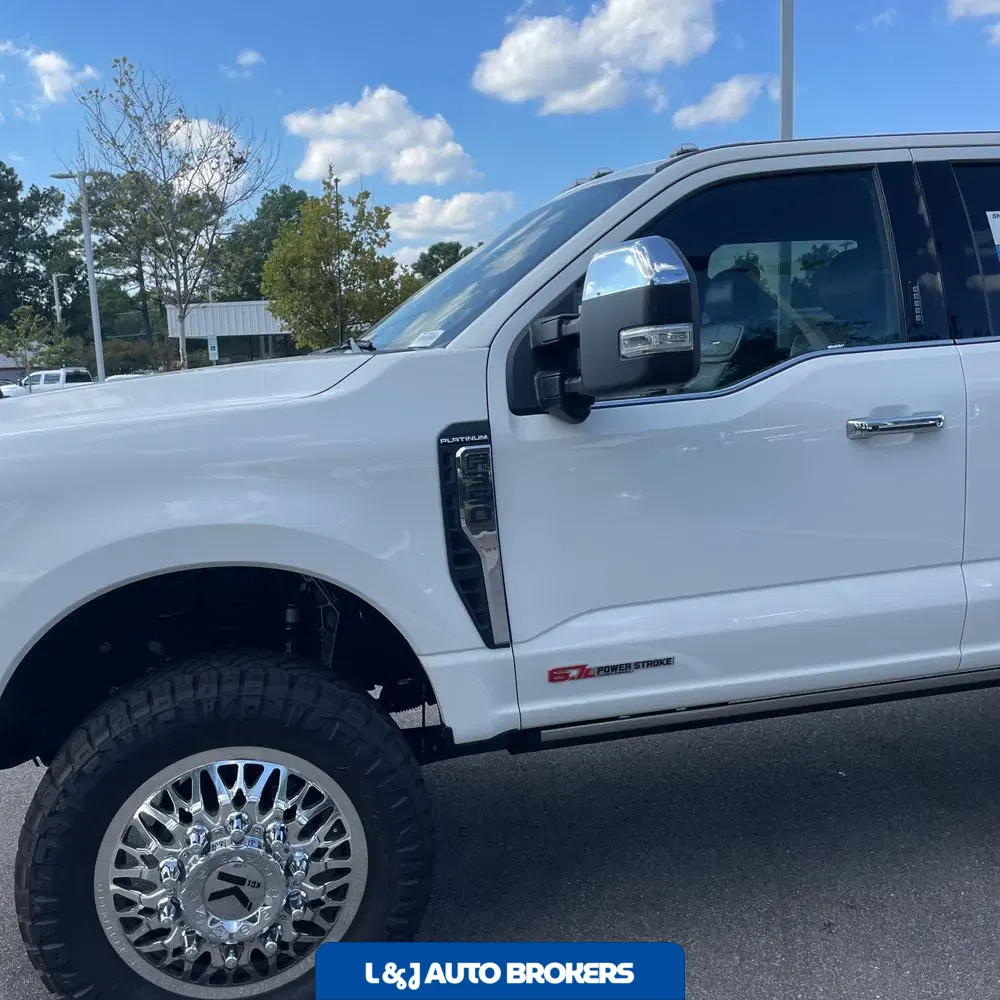 2024 Ford F-350 Super Duty Platinum