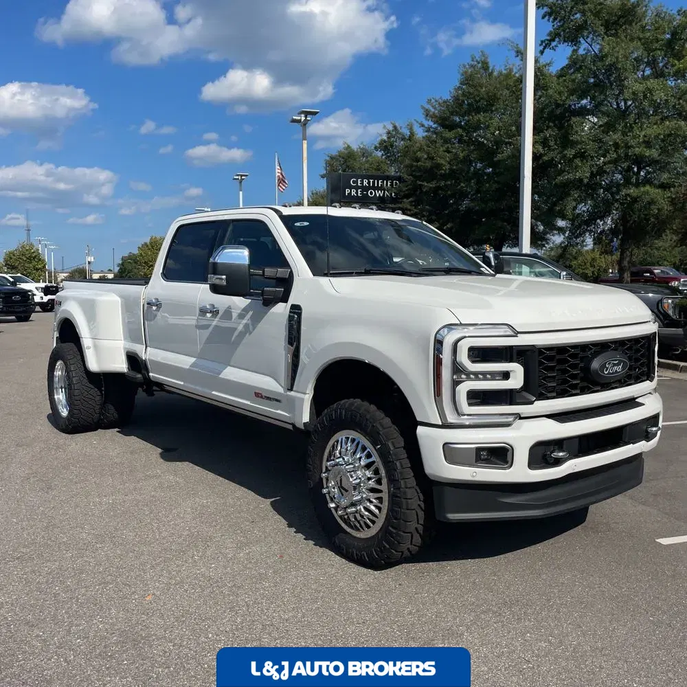 2024 Ford F-350 Super Duty Platinum