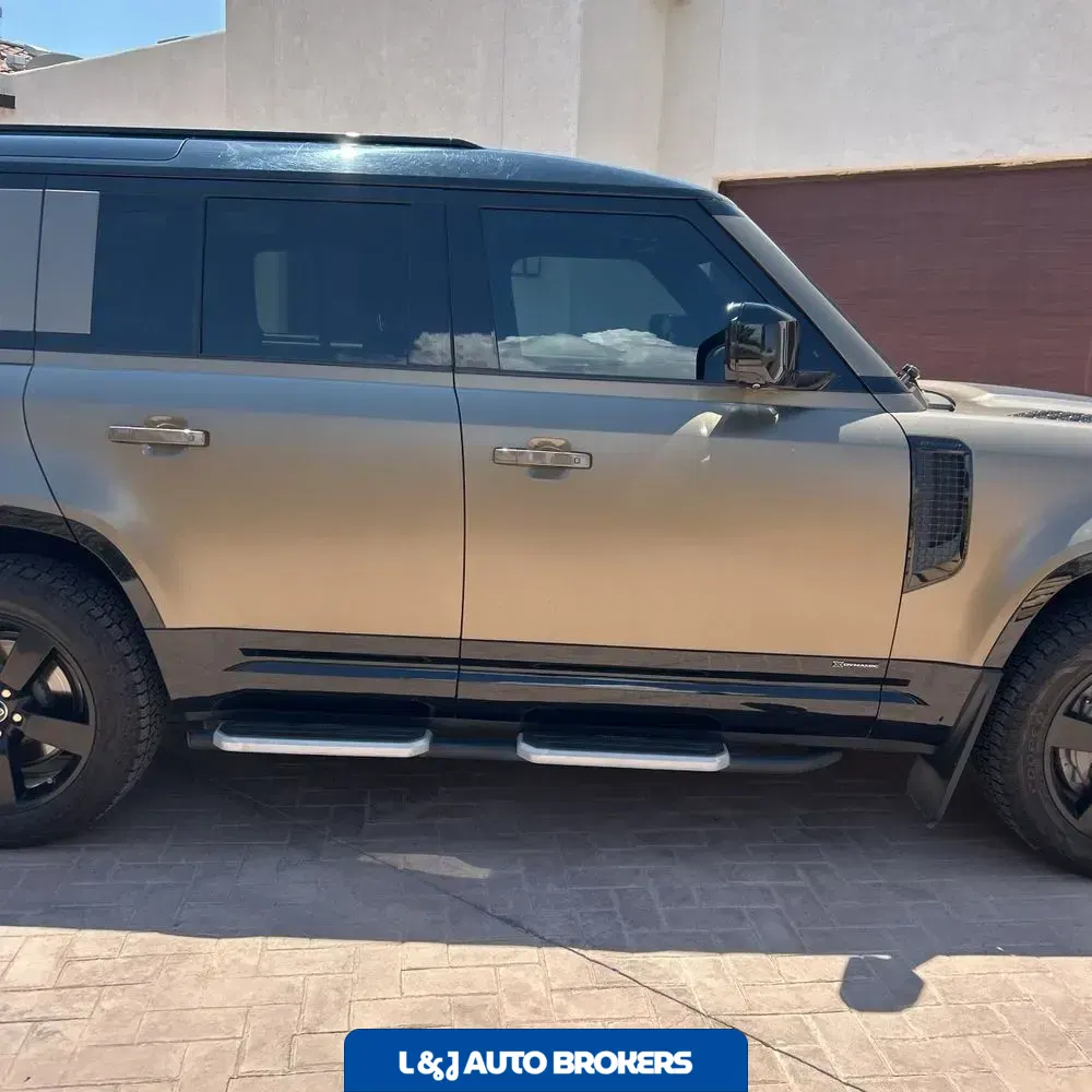 2021 Land Rover Defender 110 X-Dynamic HSE