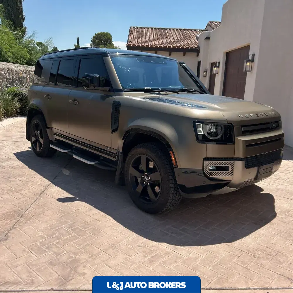 2021 Land Rover Defender 110 X-Dynamic HSE