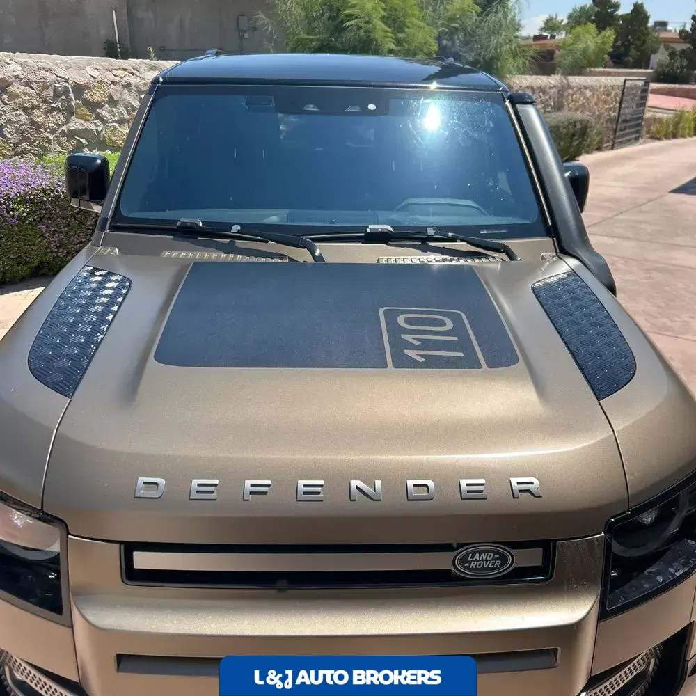 2021 Land Rover Defender 110 X-Dynamic HSE
