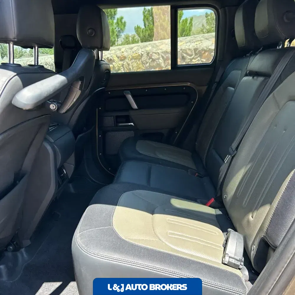 2021 Land Rover Defender 110 X-Dynamic HSE