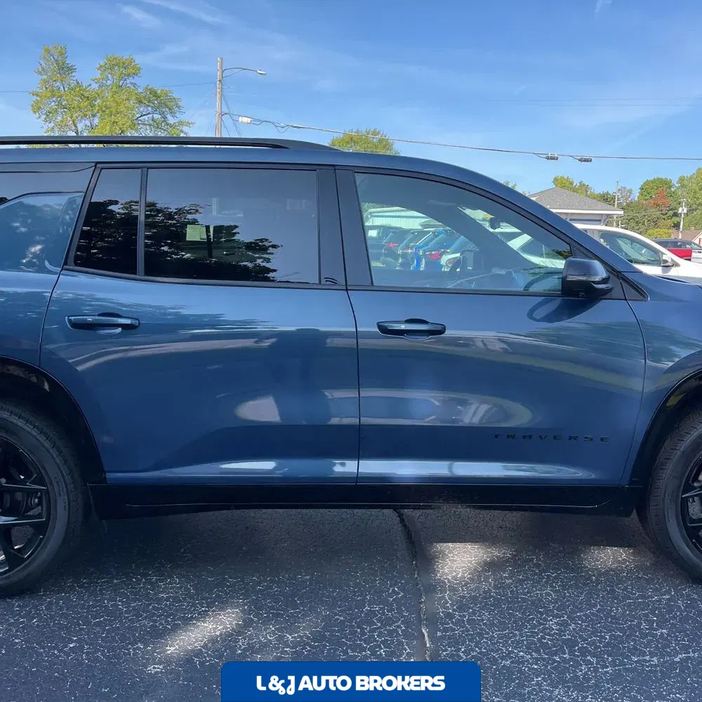 2024 Chevrolet Traverse RS