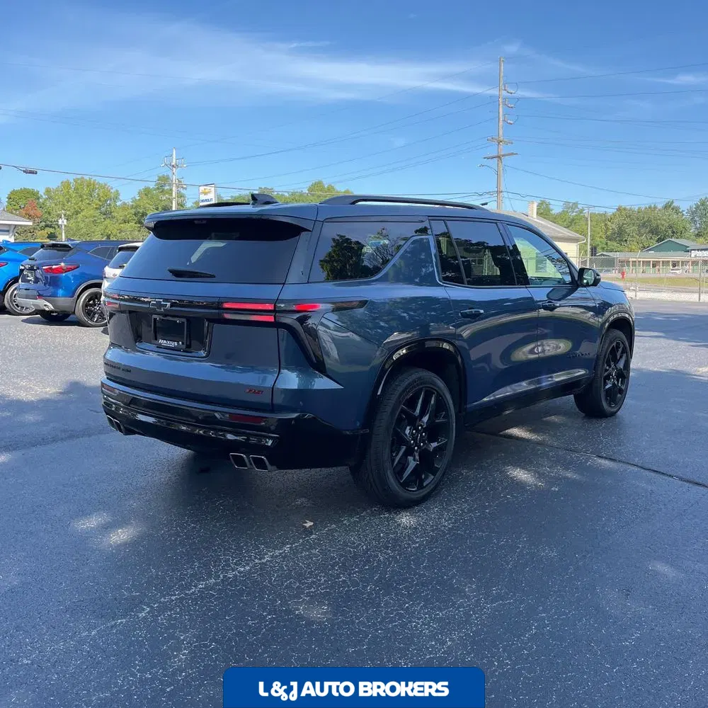 2024 Chevrolet Traverse RS