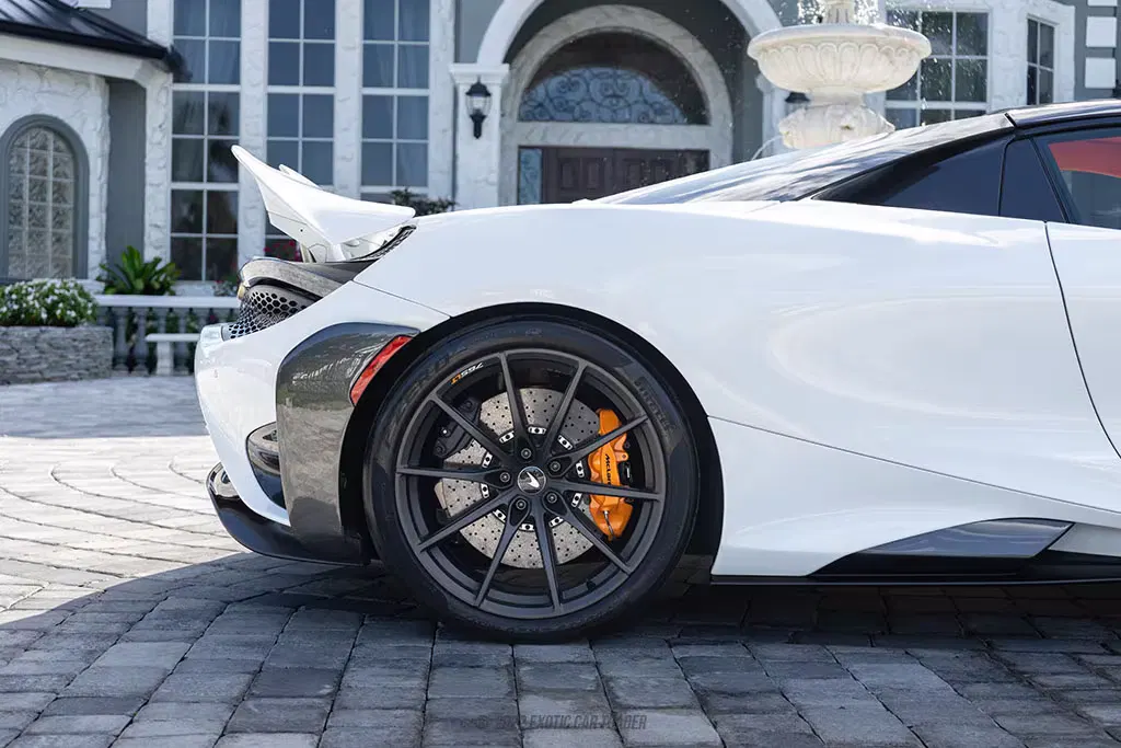 2022 McLaren 765LT Spider