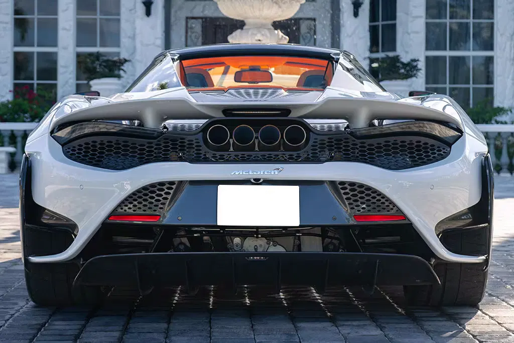2022 McLaren 765LT Spider
