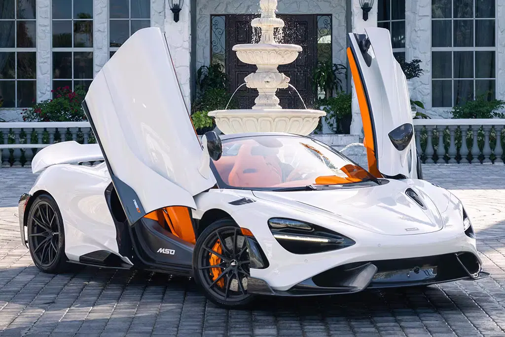 2022 McLaren 765LT Spider