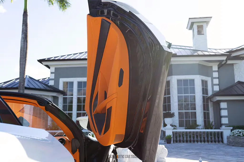 2022 McLaren 765LT Spider