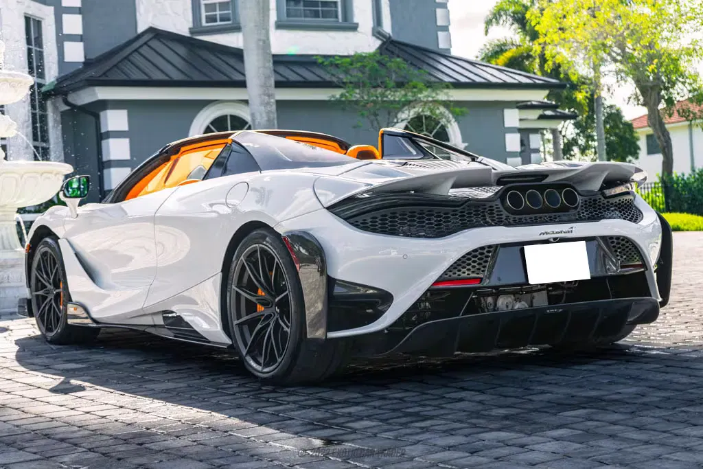 2022 McLaren 765LT Spider