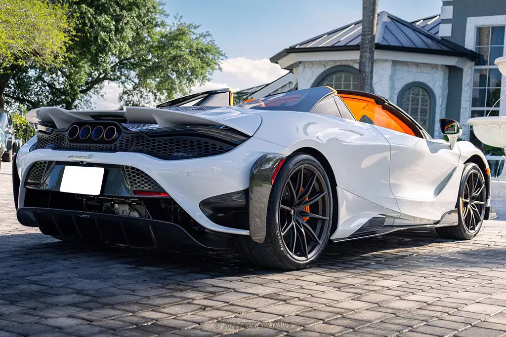2022 McLaren 765LT Spider
