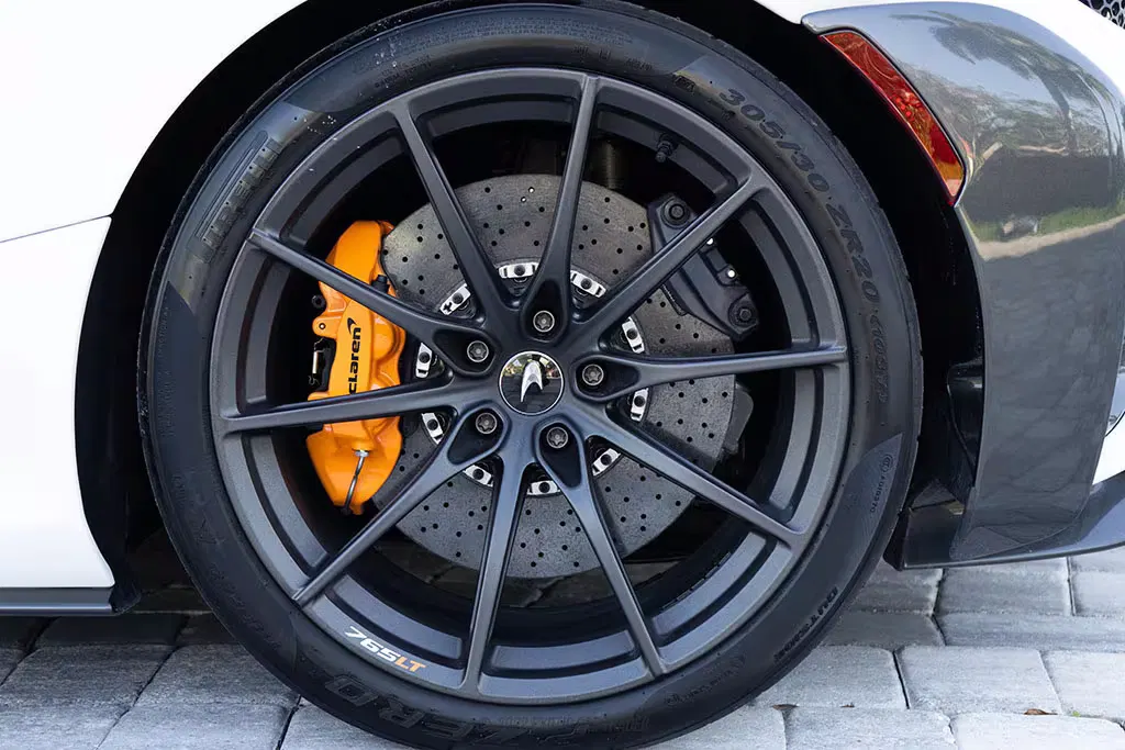 2022 McLaren 765LT Spider