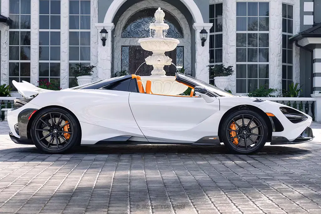 2022 McLaren 765LT Spider