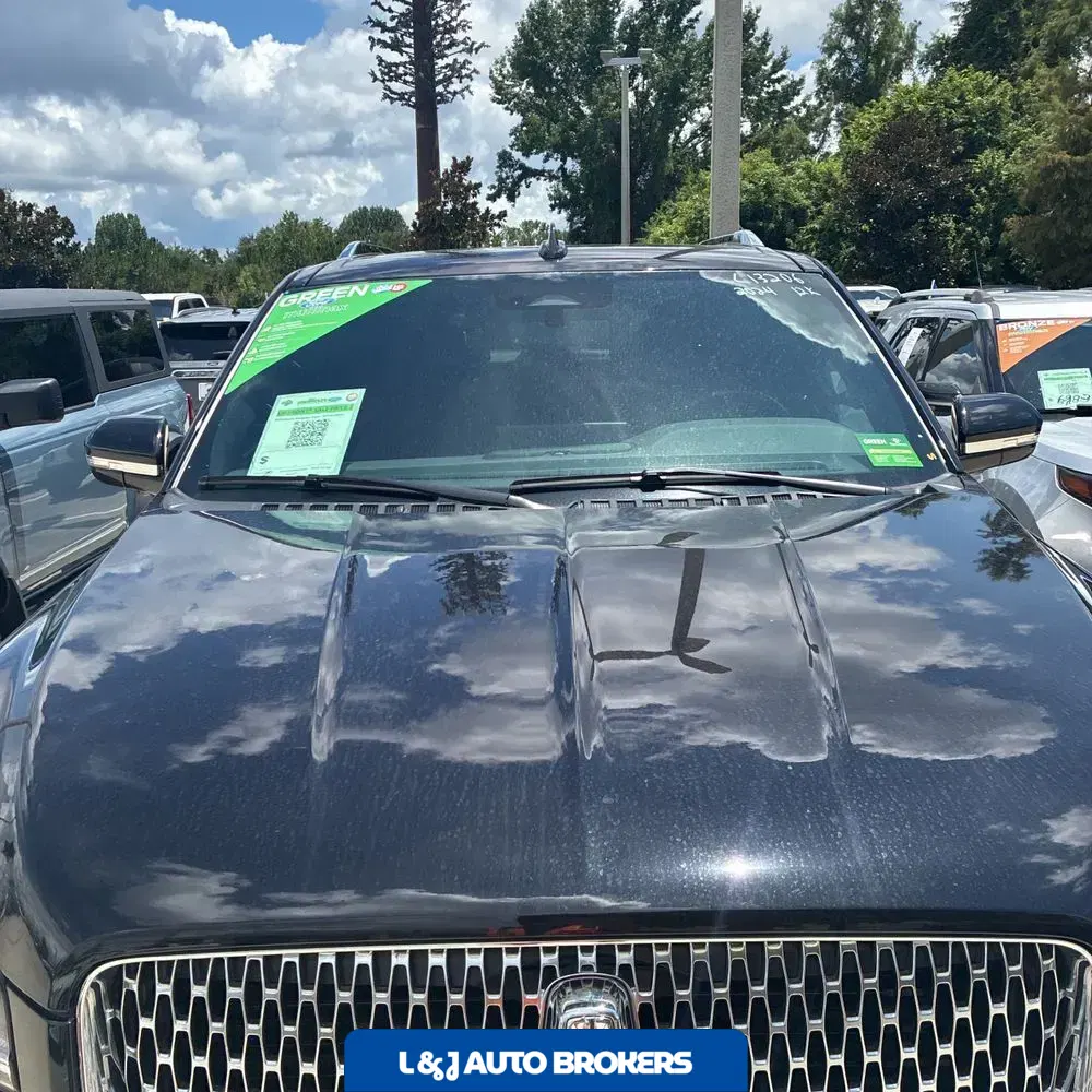 2024 Lincoln Navigator Premiere