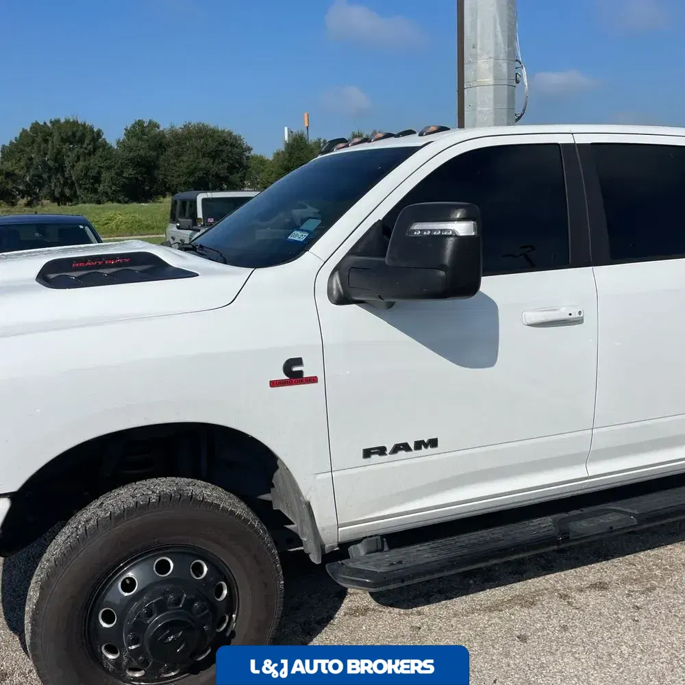 2024 Ram 3500 Laramie