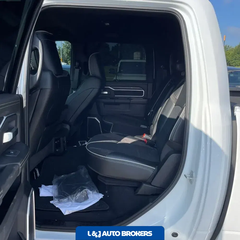 2024 Ram 3500 Laramie