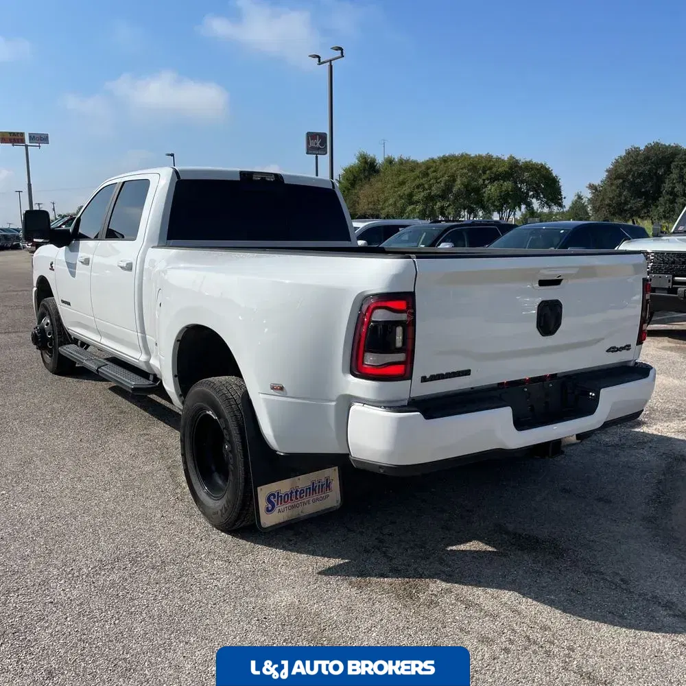 2024 Ram 3500 Laramie