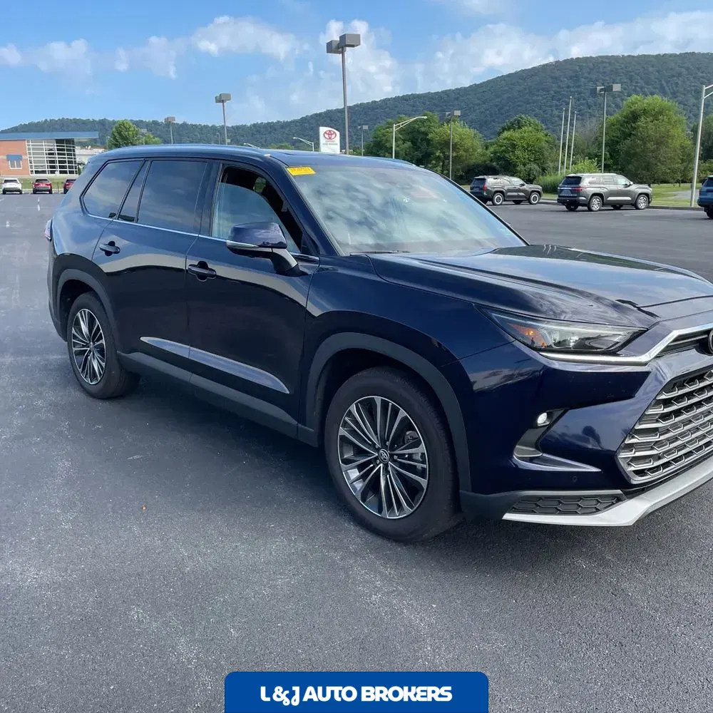 2024 Toyota Grand Highlander Hybrid MAX Platinum