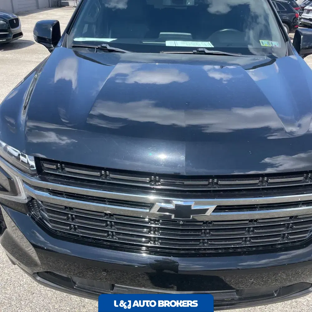 2021 Chevrolet Suburban RST