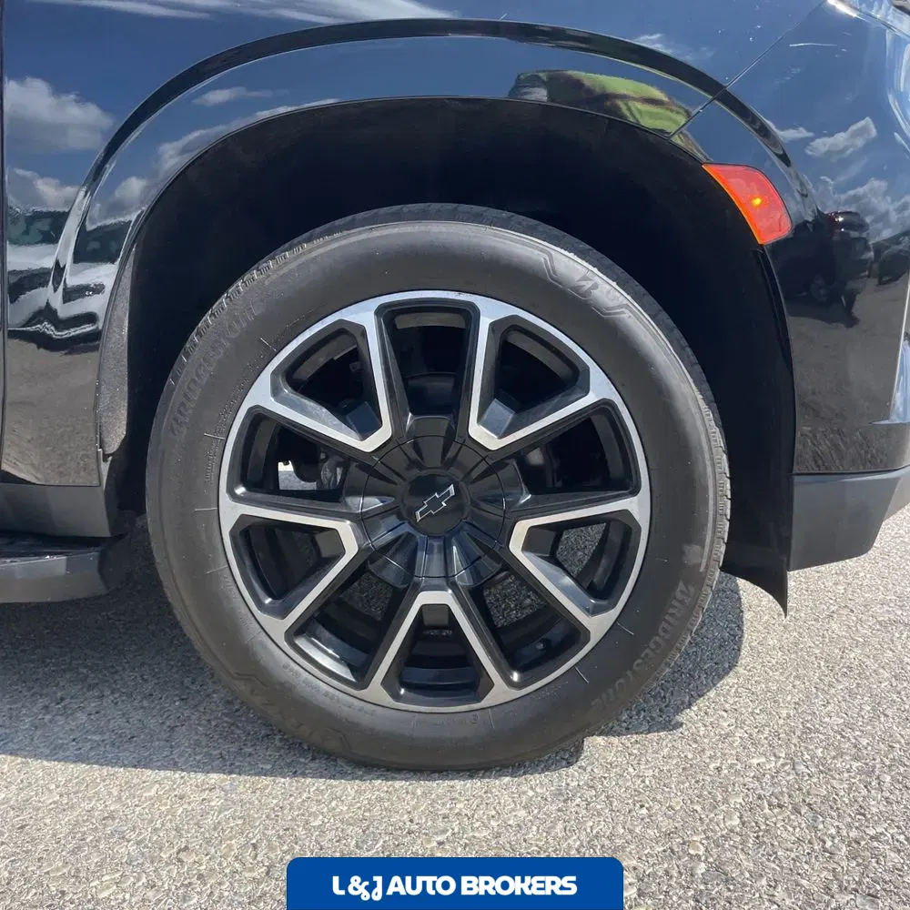 2021 Chevrolet Suburban RST